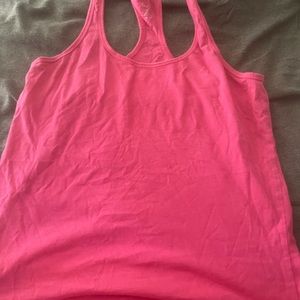 Pink tee